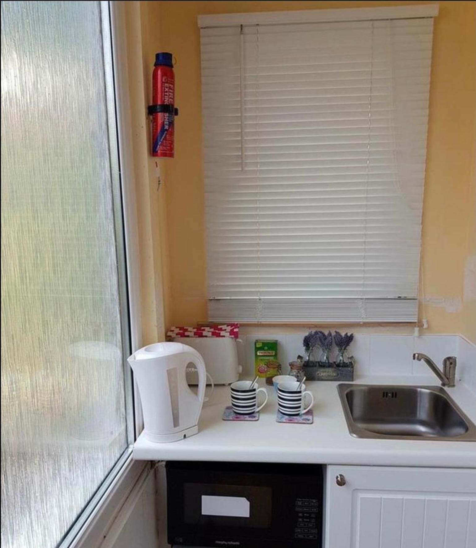 Self Contained Rooms In Central Torquay Exterior foto